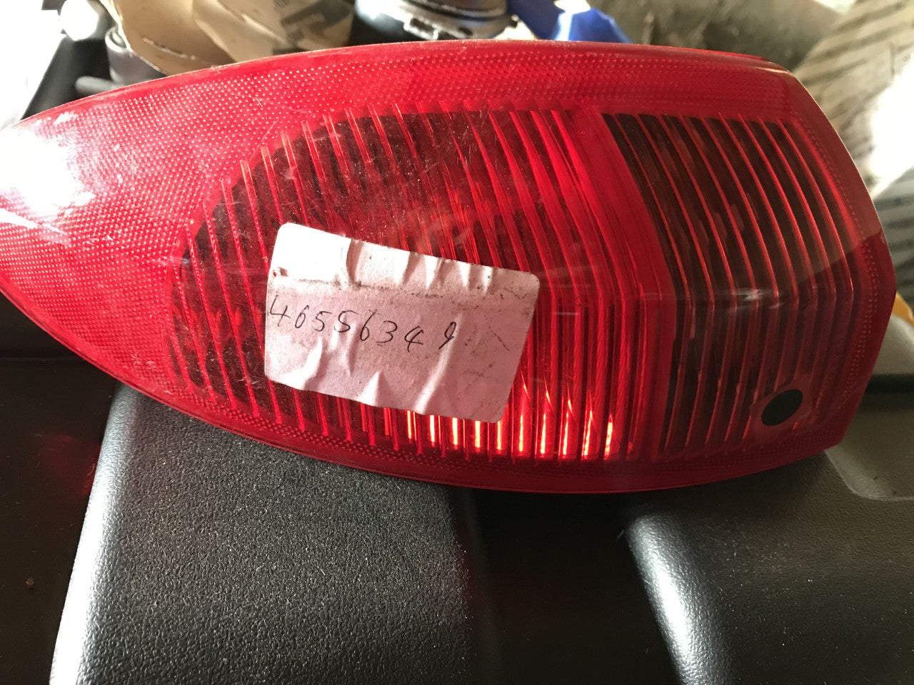 46556349 Tail lamp - N/S