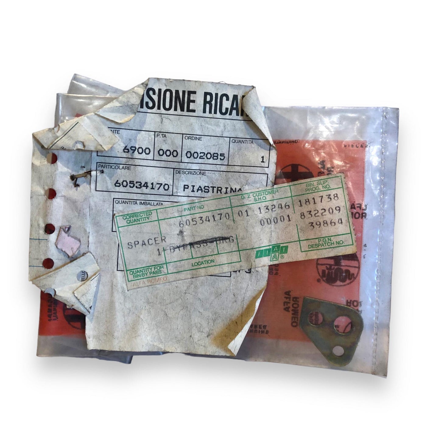 60534170 Camshaft retaining plate for Alfa Romeo 75 and Spider (91-93)