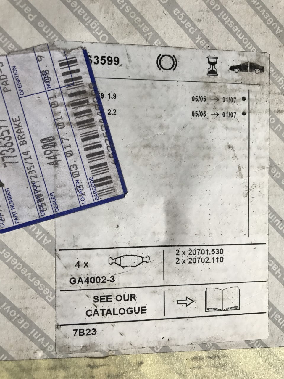 Brake pad set - front - 159/Brera/Spider - 77363599