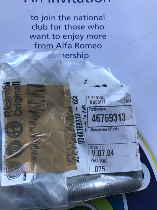 Stud - intake manifold - pack of four - MiTo 2011 on