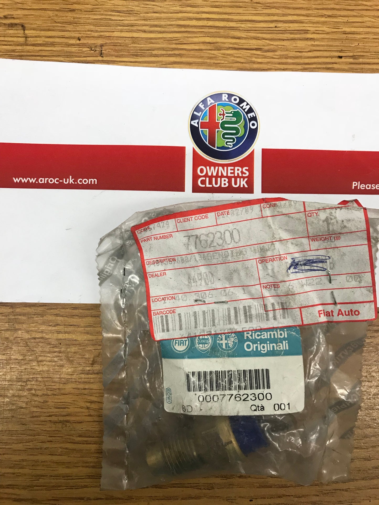 Water pump and lines sending unit - 7762300