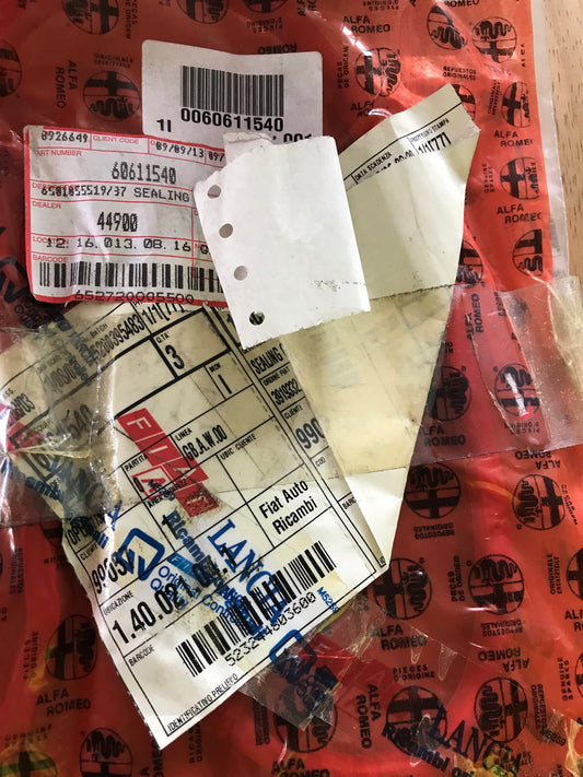 Sealing gasket - 916 GTV/Spider - 60611540