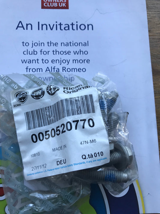 Screw - steering gear - 50520770 - 4C Giulietta *price is for one*