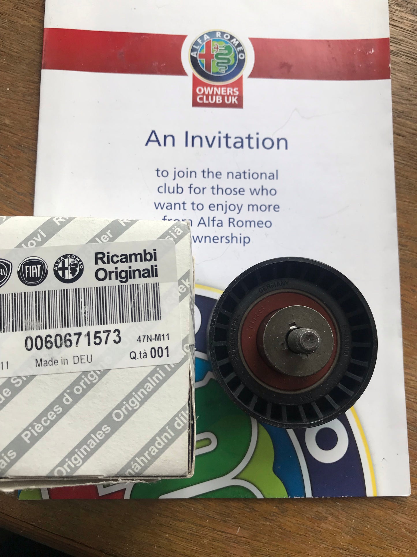 Cambelt tensioner - 145/6/7, 155/6. GT & GTV - 1.6/1.8 - 60671573