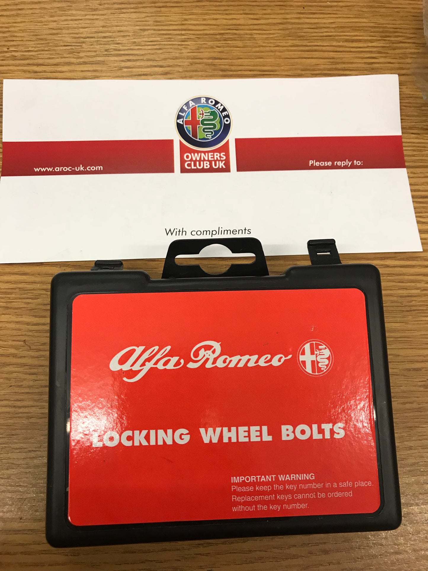 wheel bolts x four (not locking) - 46002873