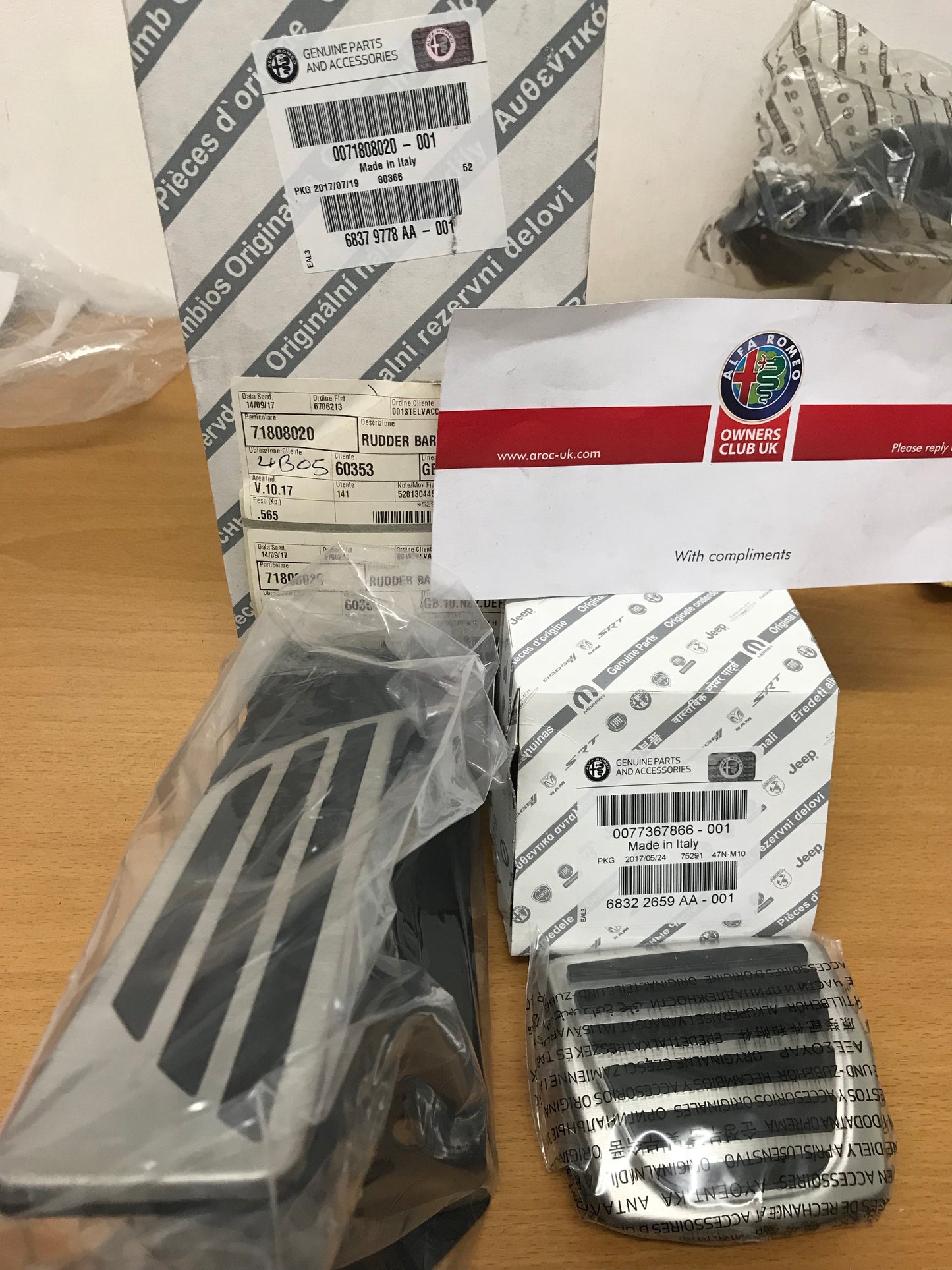 71808020 Sports pedal set for Alfa Romeo Giulia and Stelvio