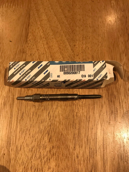 Glow plug - 147 1.9 8V JTD & 159 JTDM - 55200817 *price is for one*