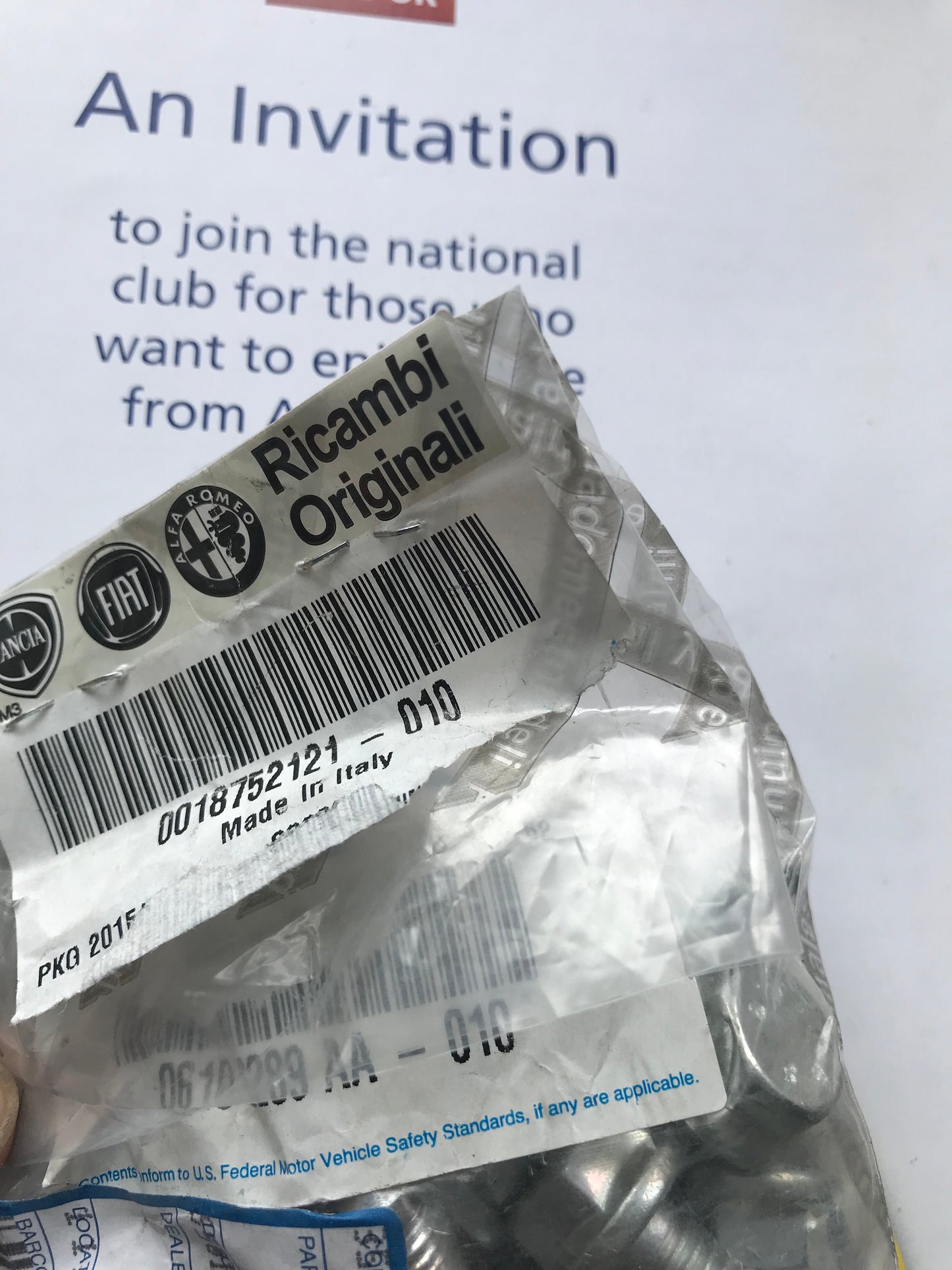 Screw - battery - 18752121 - 4C MiTo Giulietta *price is for one*