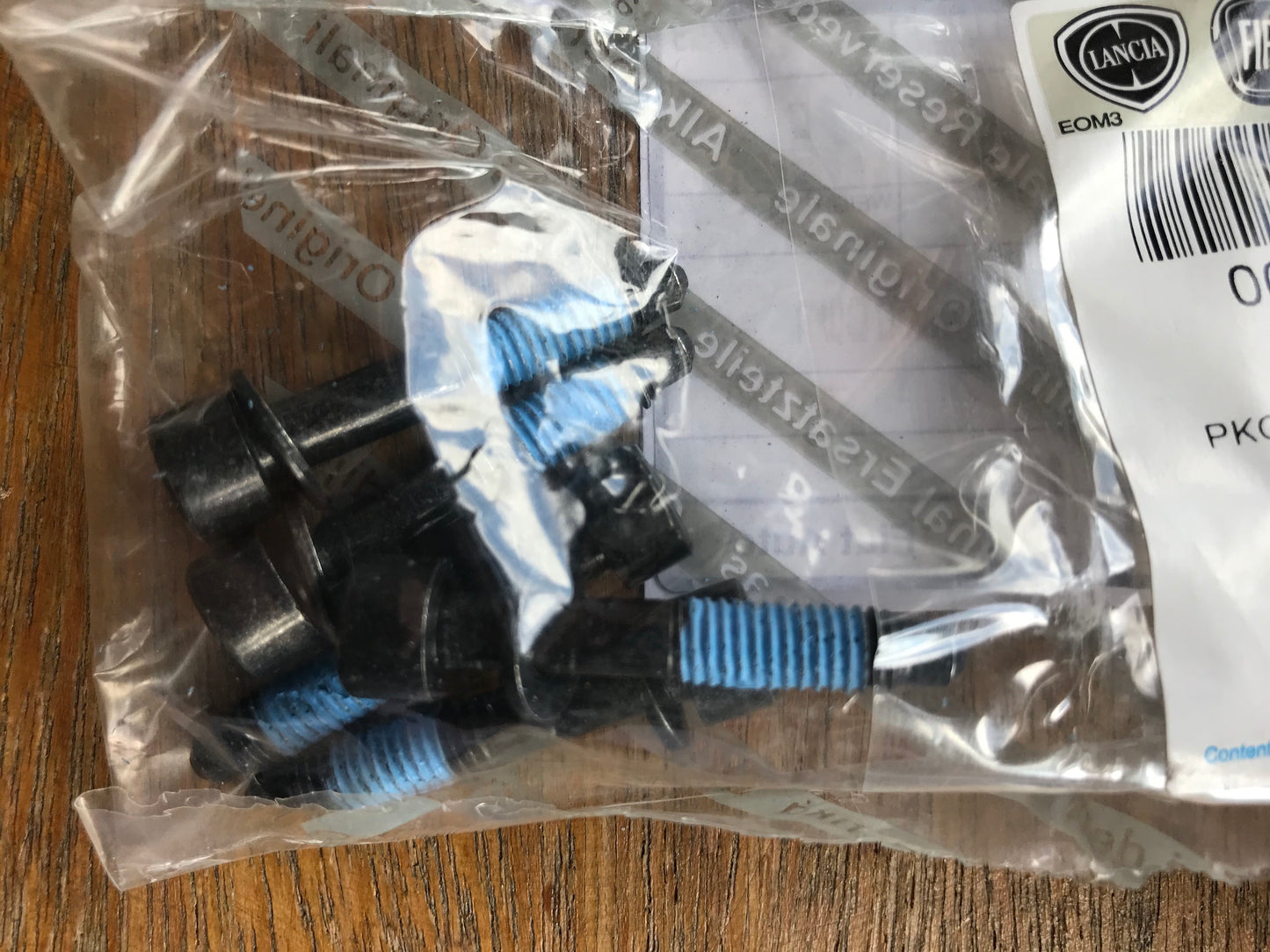 Screw - brake vacuum system - 55184920 - 147 156 GT 159 Brera Spider 166 4C MiTo Giulietta *pack of five*