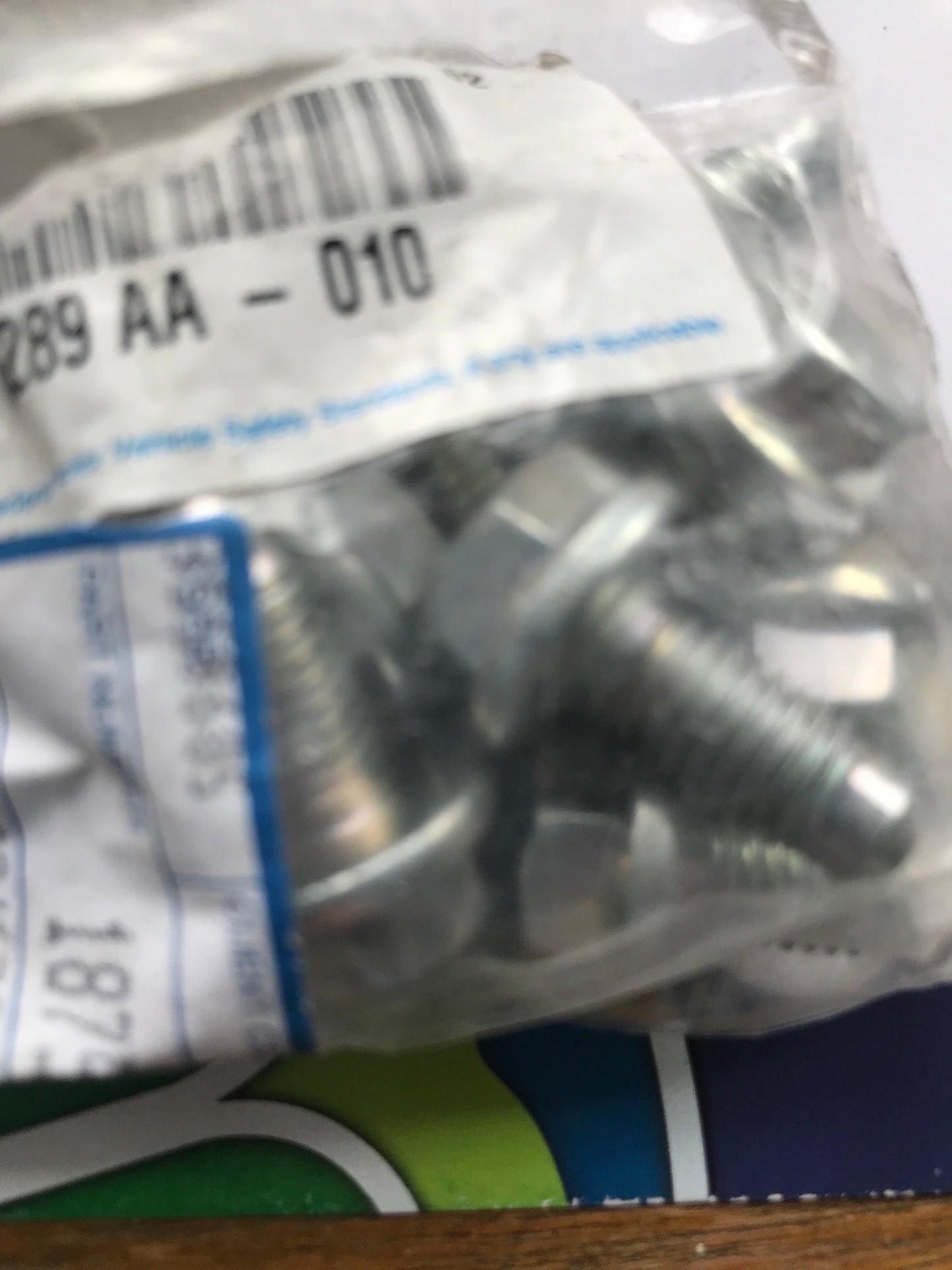 Screw - battery - 18752121 - 4C MiTo Giulietta *price is for one*