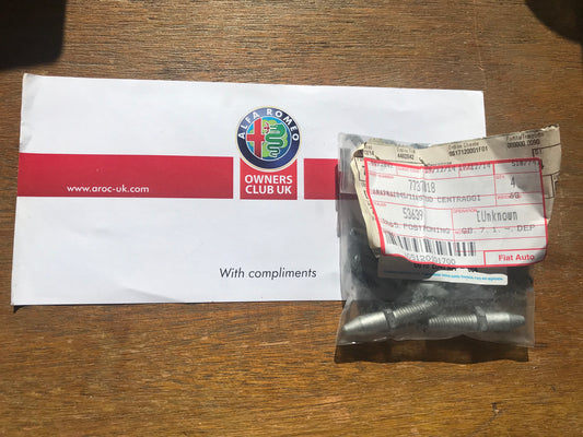 Stud - pack of four - 7737018 - 145 146 155 GTV Spider Fiat