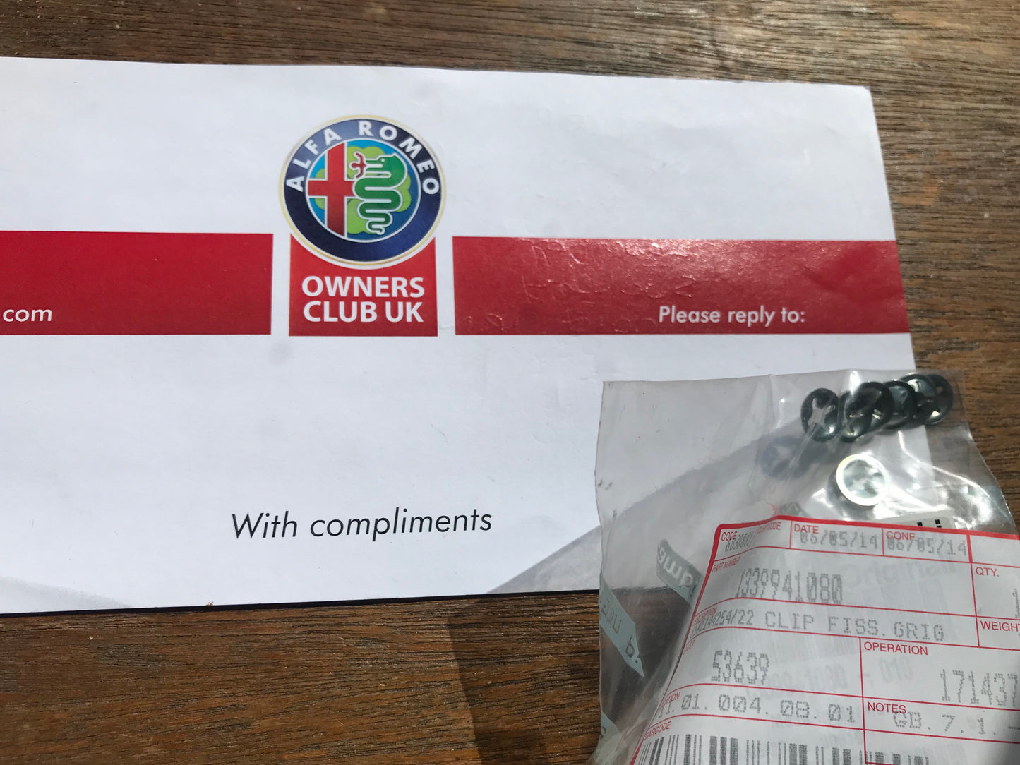 Clip - radiator grille - 1339941080 - 145 146 164 *pack of 8*