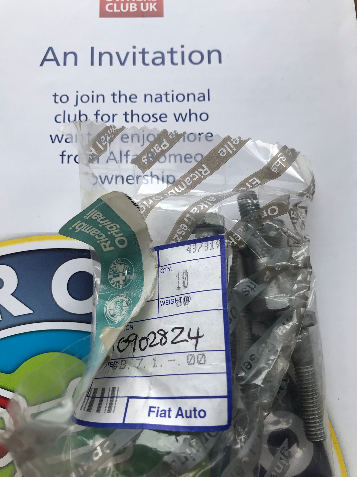 Screw - indicator - 10902824 - RZ SZ 33 75 145 146 147 155 156 159 164 166 GT GTV Spider Giulietta *price is for one*