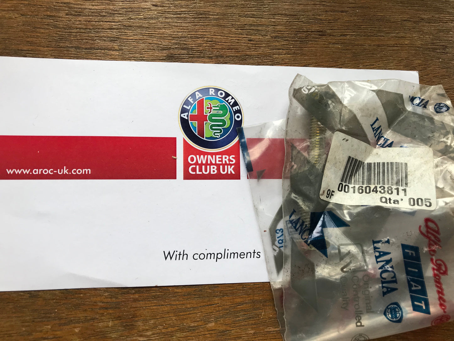 Screw - transmission - 16043811 - RZ SZ 145 146 147 155 156 164 166 75 GT GTV Spider *pack of two*