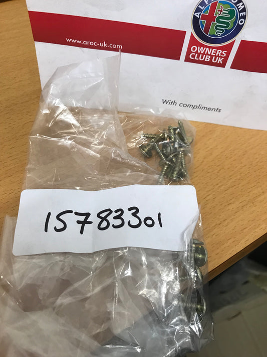 Instrument panel screws - pack of 18 - 147, 159, 166, Brera, GT, Spider, Mito & Giulietta - 15783301